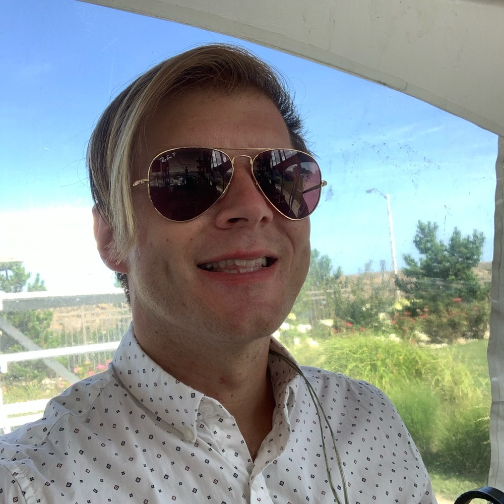 Meet your Posher, Chris